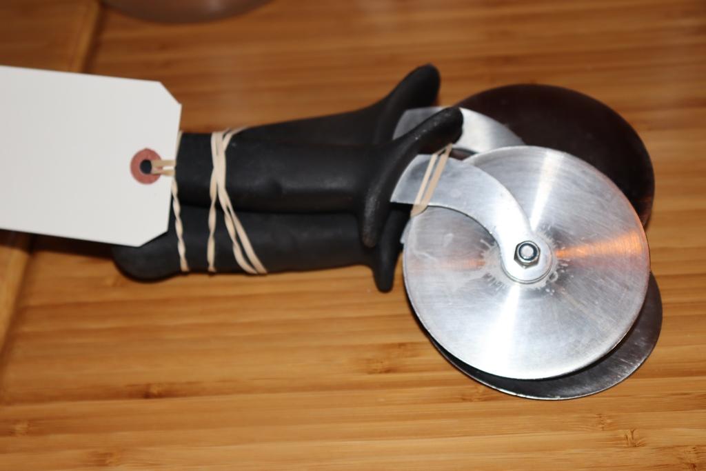 Times 3 - pizza cutters