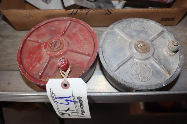 Times 2 - Metal wire reels - 1 is Klein Tools