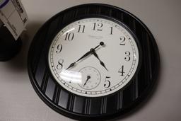 Pair to go - 14" clock and desk globe