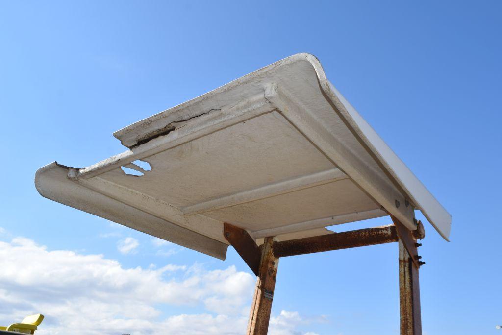 FORD 2000 CANOPY 2WD STANDARD TRANS