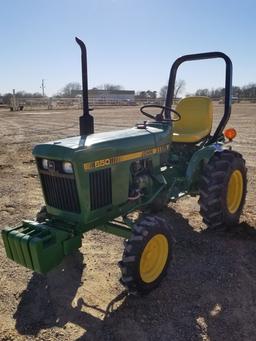 JD 650 ROPS 2WD STANDARD TRANS 1187HRS (WE DO NOT GUARANTEE HOURS)
