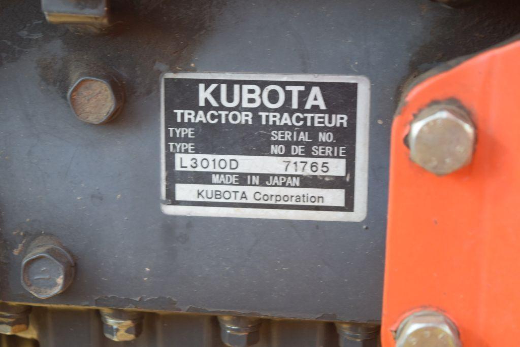 KUBOTA L3010 ROPS 4WD W/ LDR BUCKET