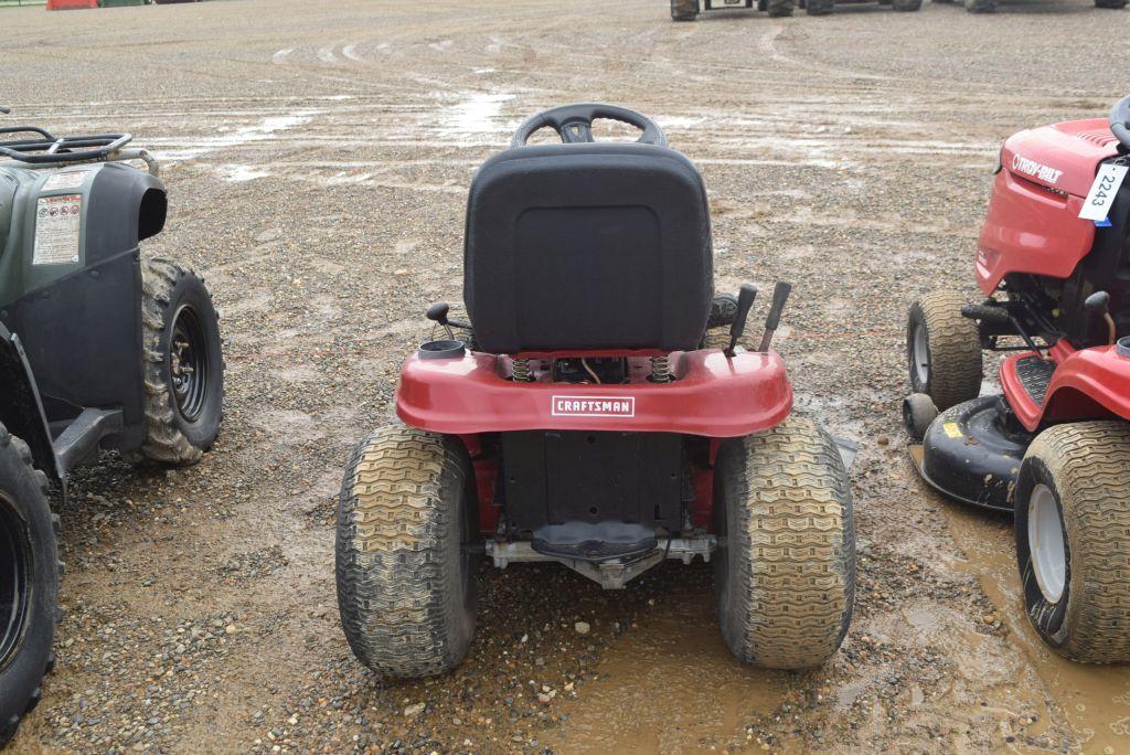 CRAFTSMAN T1800 RIDING MOWER