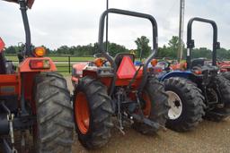 KUBOTA L2900 ROPS 4WD 394HRS (WE DO NOT GUARANTEE HOURS)