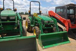 JD 3038 4WD ROPS W/ LDR AND BUCKET 151HRS. WE DO NOT GAURANTEE HOURS