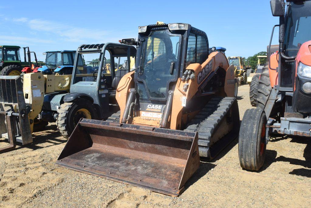 CASE TV380 RUBBER TRACK SKID STEER