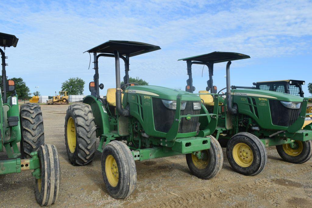 JD 5055E 2WD CANOPY