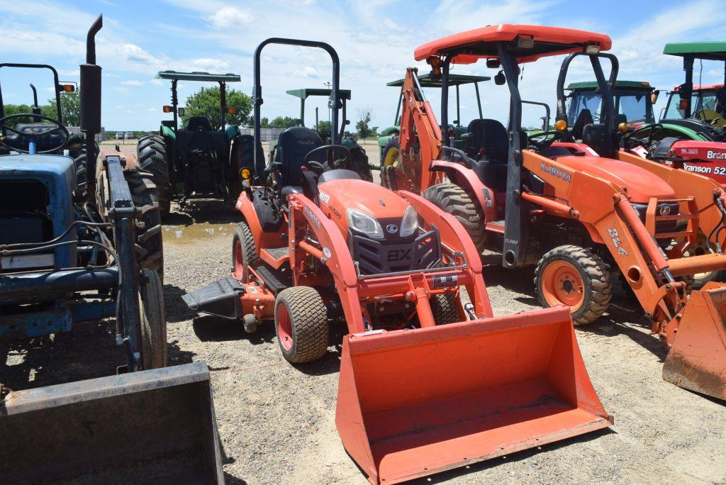 KUBOTA BX2680 4WD ROPS W/ LDR AND BUCKET AND BELLY MOWER
