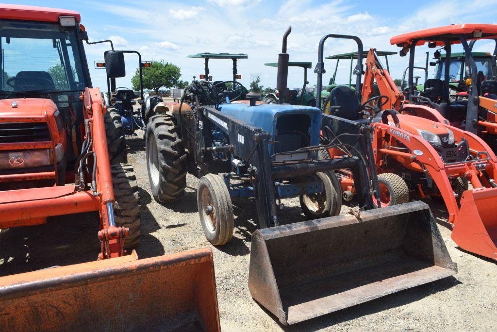 FORD F-1900 2WD W/ LDR AND BUCKET