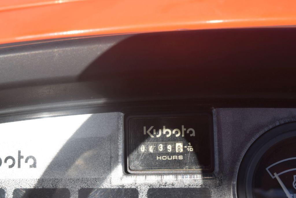 KUBOTA BX2230 4WD ROPS W/ BELLY MOWER