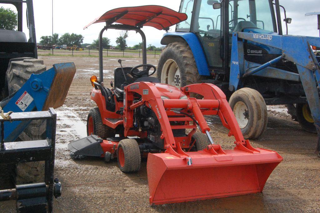 KUBOTA BX1850 CANOPY 4WD W/ LDR BUCKET AND BELLY MOWER