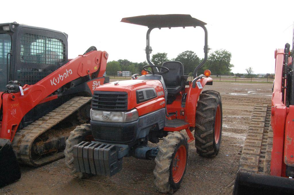 KUBOTA L3130 CANOPY 4WD 701HRS (WE DO NOT GUARANTEE HOURS)