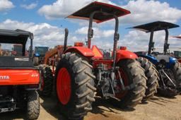 KUBOTA M9960 4WD CANOPY W/ LDR AND BUCKET 2241HRS. WE DO NOT GAURANTEE HOURS