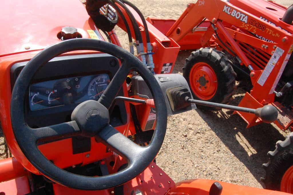 KUBOTA L3400 ROPS 4WD W/ LDR BUCKLET