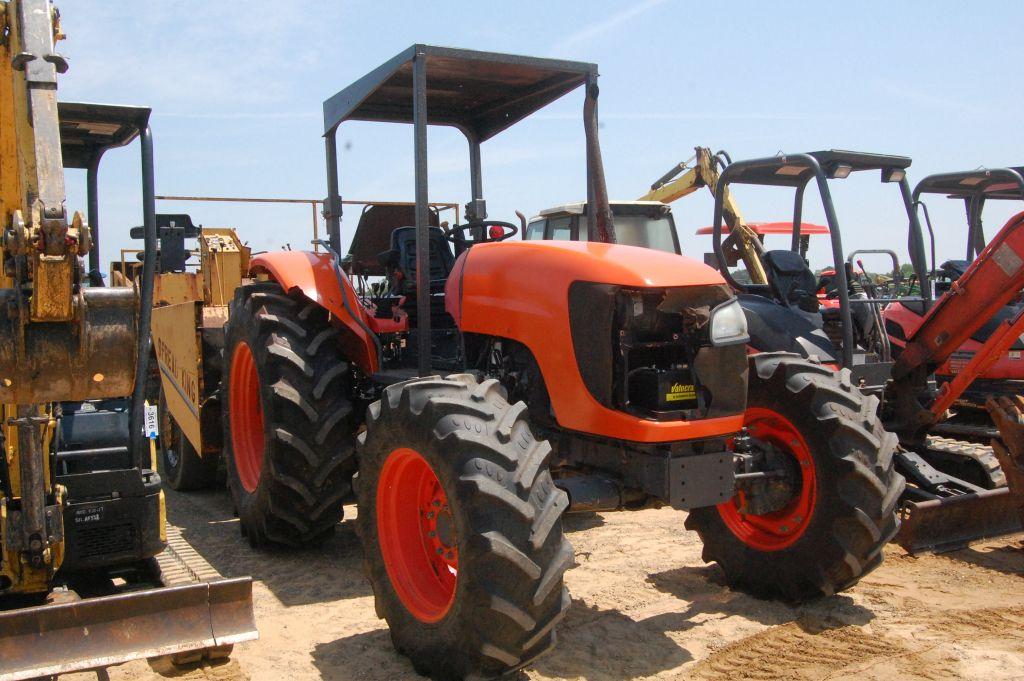 KUBOTA 108S 4WSD 4 POST CANOPY 2397HRS. WE DO NOT GAURANTEE HOURS