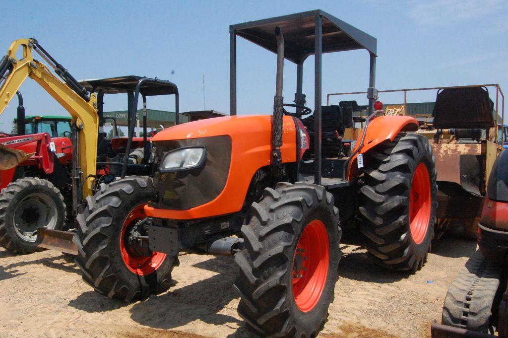 KUBOTA 108S 4WSD 4 POST CANOPY 2397HRS. WE DO NOT GAURANTEE HOURS