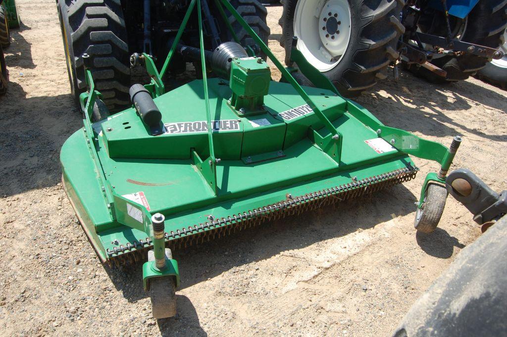 JD 3720 4WD CANOPY W/ FRONTIER CUTTER 757HRS. WE DO NOT GAURANTEE  HOURS