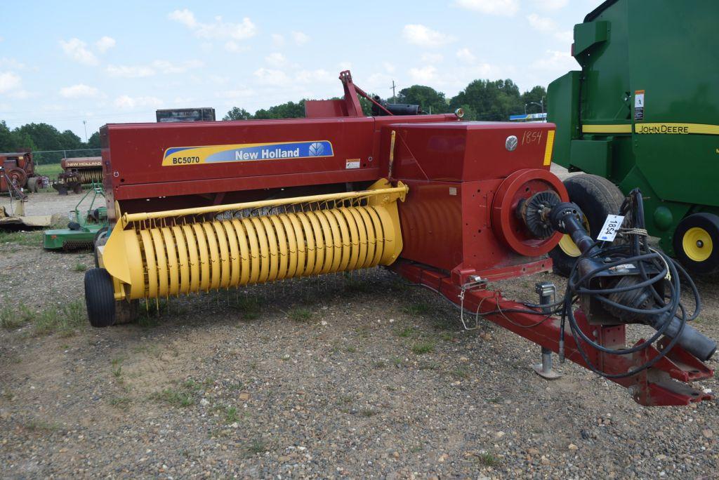 N H BC5070 HAY BINE W/ SHAFT