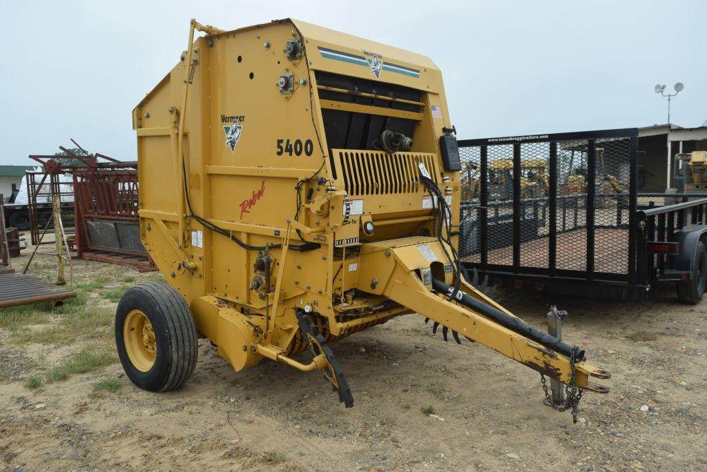 VEDRMEER 5400 REBEL ROUND BALER