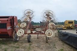 HESSTON V10 RAKE