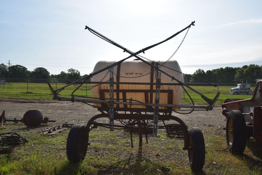 300 GALLON SPRAYER W/ PUMP