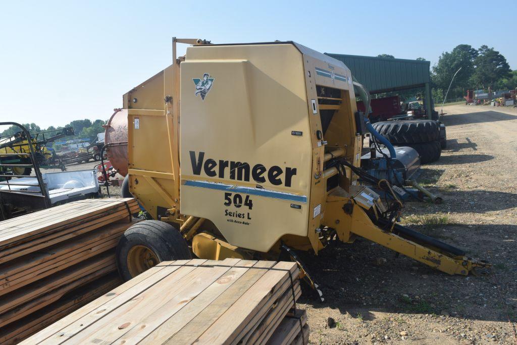 VERMEER 504 SERIES L ROUND BALER W/ SHAFT AND MONITOR