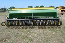 JD 8300 PLANTER