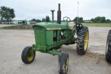 JD 3020 2WD SALVAGE