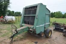 JD 530 ROUND BALER W/ SHAFT AND MONITOR