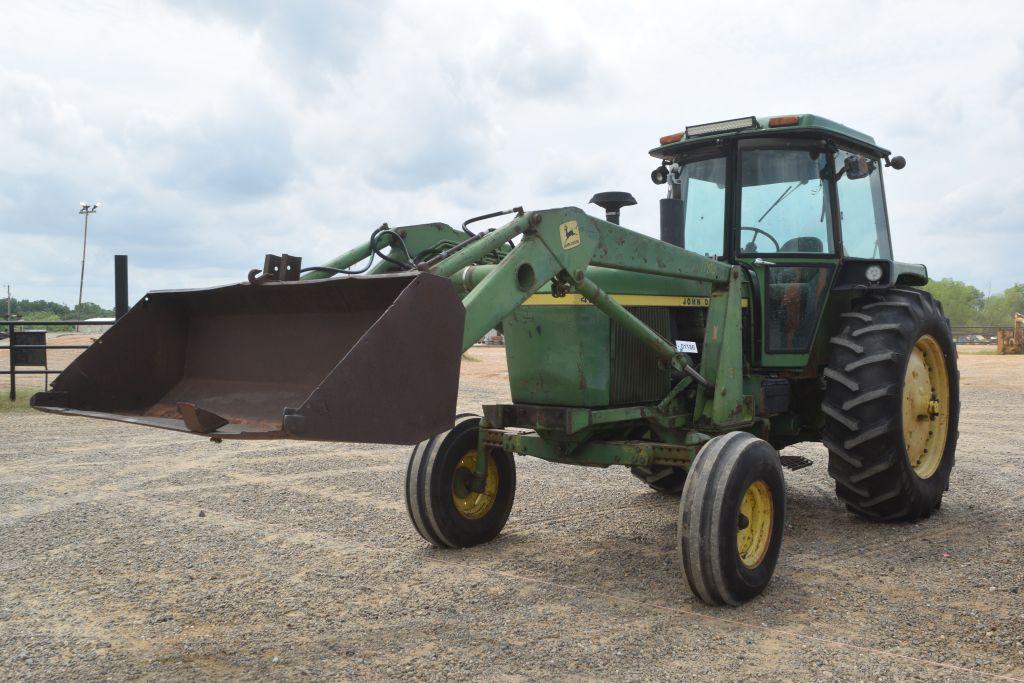 JD 4230 2WD C/A W/LDR