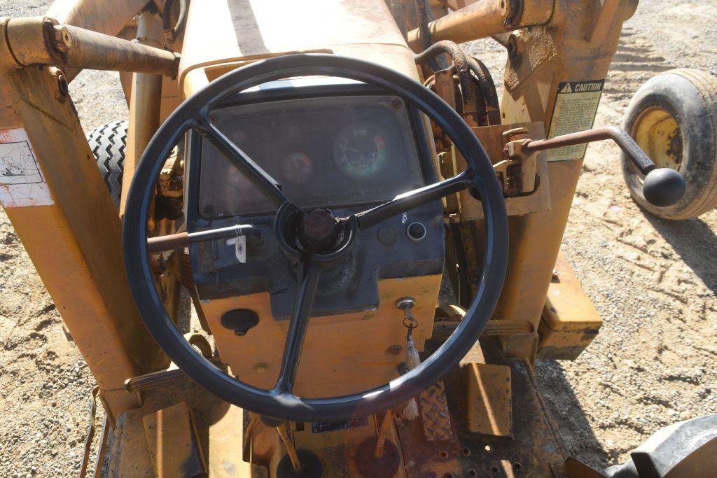 JD 401D TLB