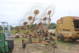 VERMEER 10 WHEEL HAY RAKE