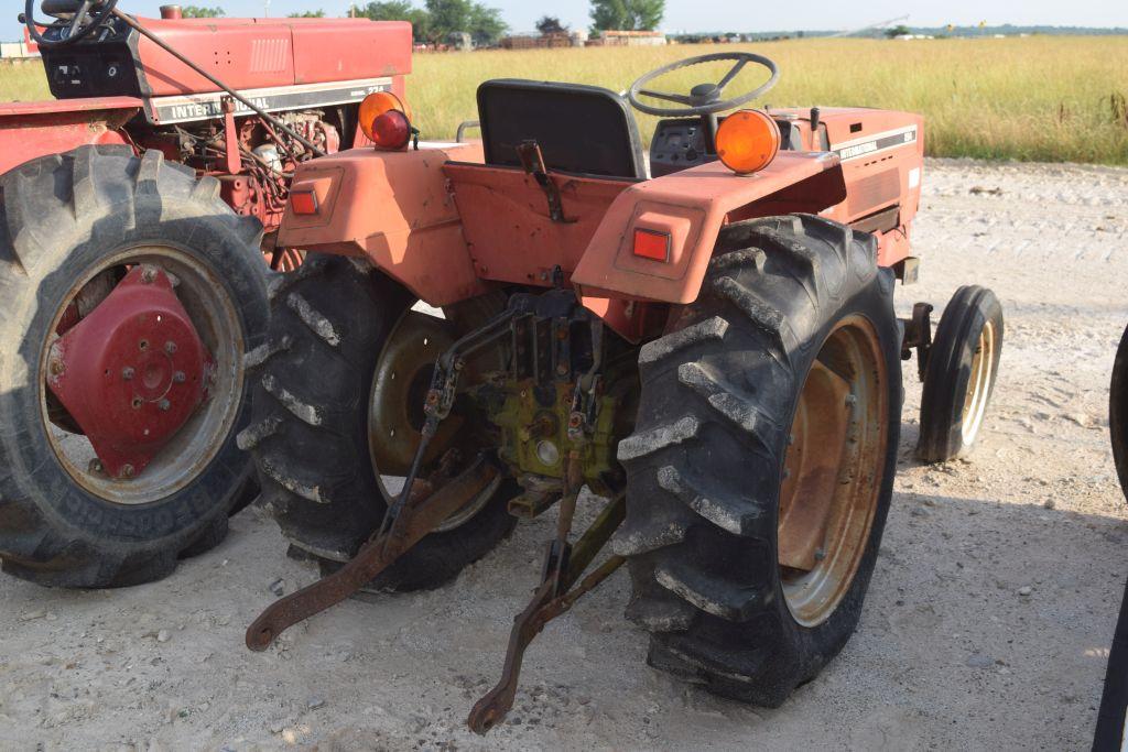 INTERNATIONAL 254 2WD CANOPY SALVAGE