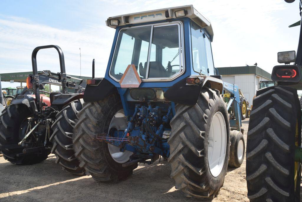 FORD 6610 2WD C/A W/ LDR AND HAY FORK