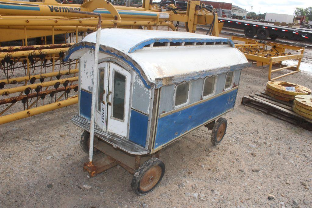 ANTIQUE TROLLY CAR