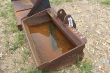 TRACTOR BUCKET
