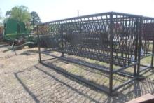 HAY FEEDER