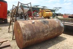 500 GALLON FUEL TANK W/STAND