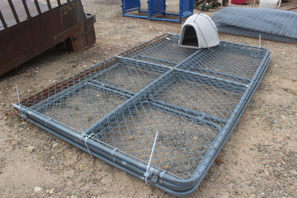 10X10 DOG KENNEL W/IGLOO DOG HOUSE
