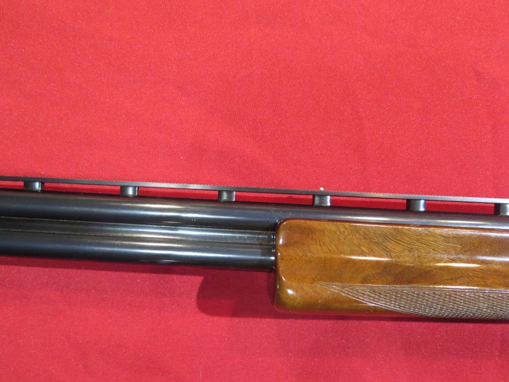 Browning Citori 20ga over/under, vented ribbed barrel, choke tubes & extras