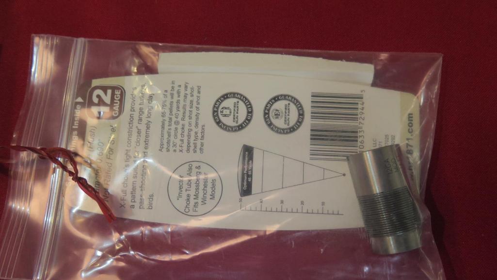 Harrington & Richardson 1871 Pardner 12ga 3" slide action, 28" barrel, camo