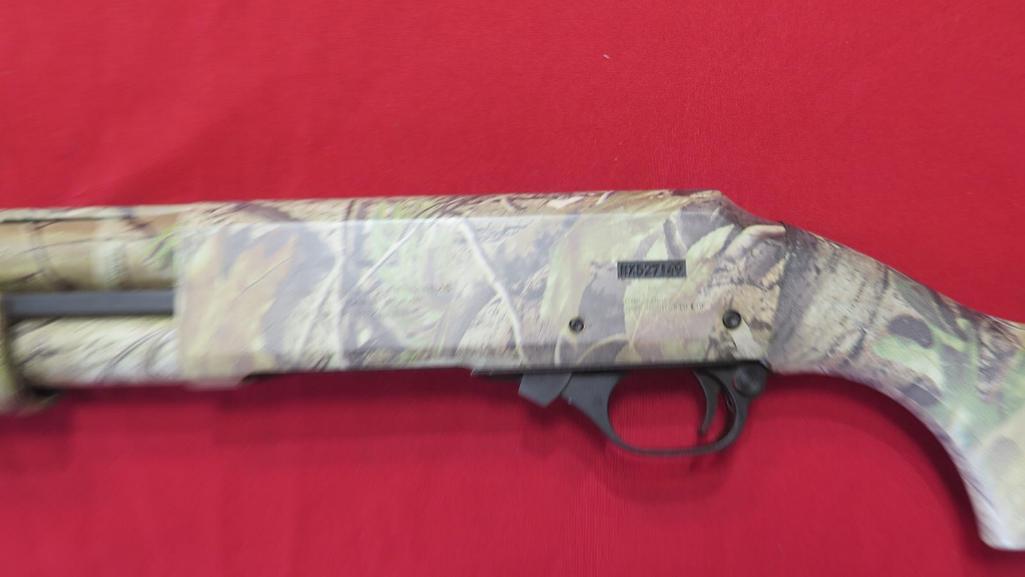 Harrington & Richardson 1871 Pardner 12ga 3" slide action, 28" barrel, camo