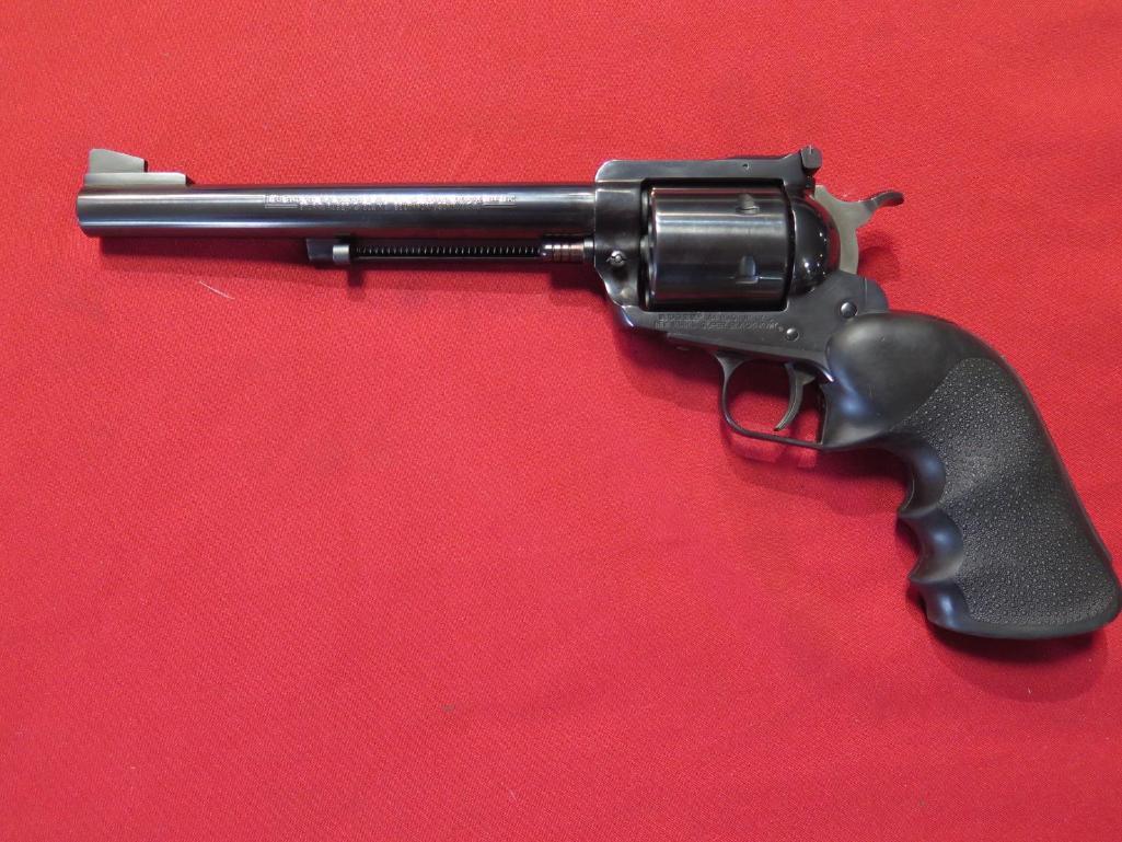 Ruger Super Blackhawk 44mag revolver, Ruger case, less than 1 box fired , t