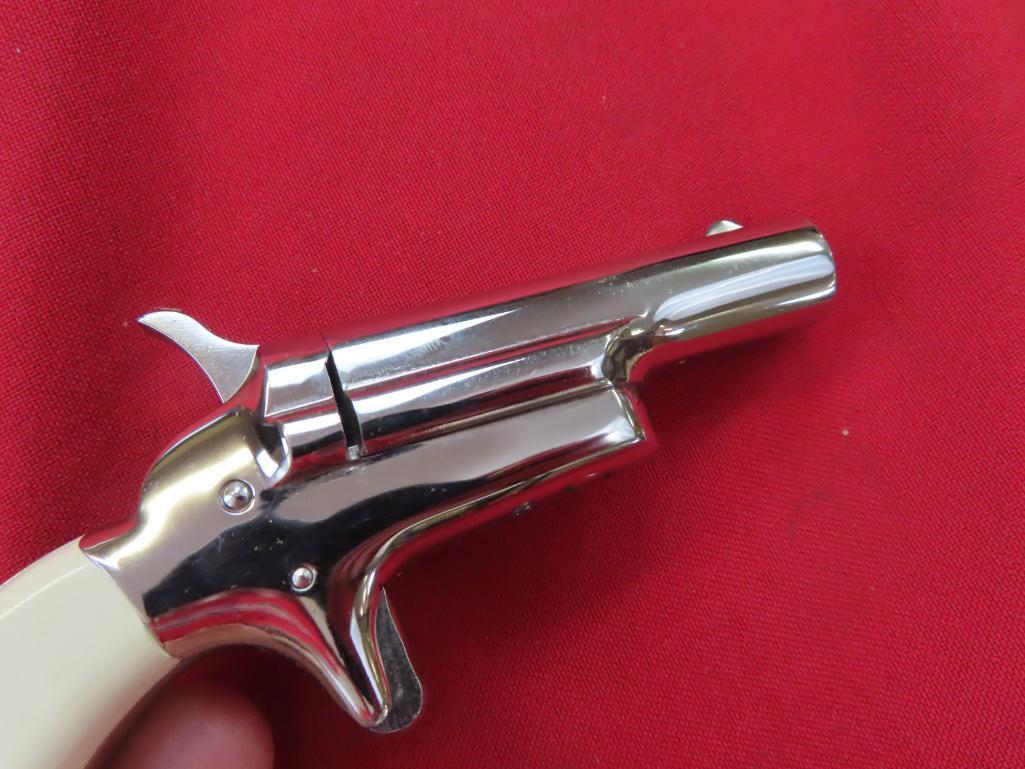 Colt .22sh derringer set with presentation box~1570