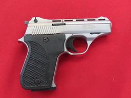 Phoenix Model HP22A .22 semi uato pistol, DLX Rangemaster kit, 2 BBLs, acce