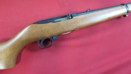 Ruger 10-22, .22LR, semi auto, like new in box ~6607