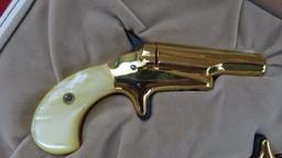 Colt Lady Set .22 derringer with box,one grip has chip in handle~6939