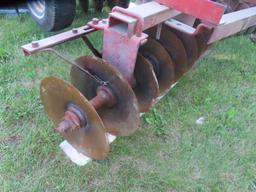 IH 37 13.5' wheel carrier disc