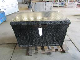 4' Diamond Plate Storage Box
