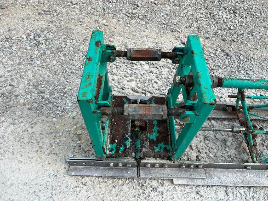 57' Whiteman Multiquip Truss Paving Screed, GS 240 8.0 HP Honda Engine. Located in Mt. Pleasant, IA